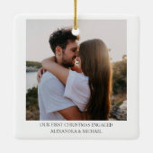 Erste WeihnachtsVerlobt | Foto für benutzerdefinie Keramikornament (Rückseite)