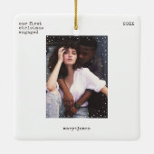 Erste WeihnachtsVerlobt | Minimales Foto für Schre Keramikornament (Rückseite)