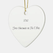 Erste Weihnachtsverzierung für eben verheiratete Keramikornament (Links)