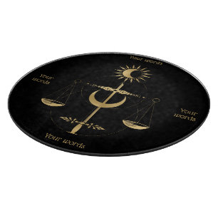 Erstelle Dein eigenes Gold Arcane Justice Tarot Schneidebrett