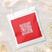 Erstellen eines skalierbaren roten (bearbeitbaren) geschenktütchen (Ausgeschnitten)