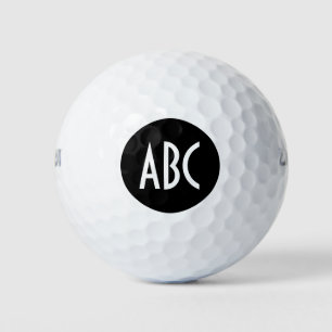 Erstellen Sie die Monogramminitialen Ihres eigenen Golfball