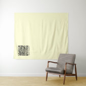 Erstellen Sie einen QR-Code | Blassgelb Wandteppich (Beispiel (Horizontal))