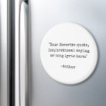 Erstellen Sie Ihr eigenes Angebot Magnet<br><div class="desc">Erstellen Sie Ihren eigenen Anführungsmagnet. Funktioniert mit minimalistischer Schrift-Typografie.</div>