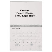 Erstellen Sie Ihr eigenes elegantes und modernes P Kalender (Mär 2026)