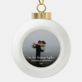 Erstellen Sie Ihr eigenes First Christmas Together Keramik Kugel-Ornament (Vorderseite)