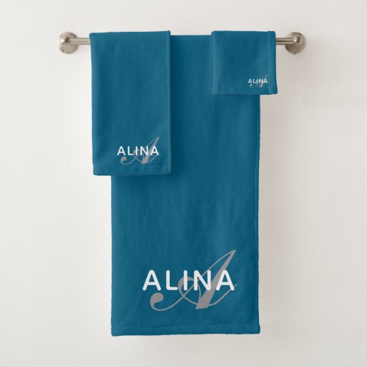 Erstellen Sie Ihr eigenes individuelles Monogramm  Badhandtuch Set (Insitu)