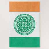 Erstellen Sie Ihr eigenes keltisches Kleeblatt Grü Puzzle (Vertikal)