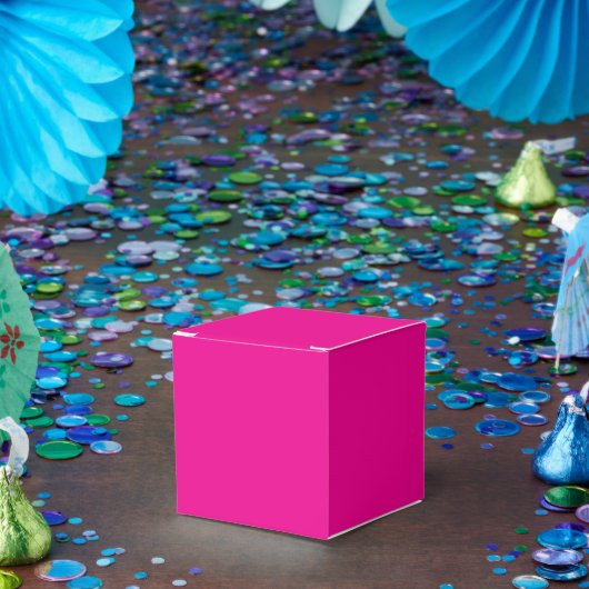 Erstellen Sie Ihr eigenes klassisches 2x2x2-Papier Geschenkschachtel (Party)