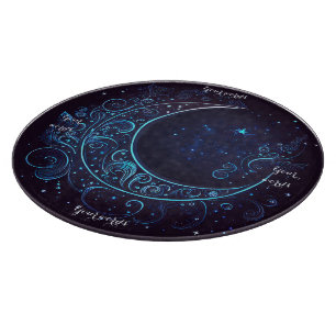 Erstellen Sie Ihr eigenes mystisches Filigree Moon Schneidebrett