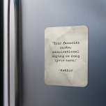 Erstellen Sie Ihr eigenes Vintages Angebotsmagazin Magnet<br><div class="desc">Erstellen Sie Ihren eigenen Anführungsmagnet. Fügen Sie einfach Ihr Lieblings-inspirierendes Zitat in der Vintagen Schreibmaschinentypografie hinzu.</div>