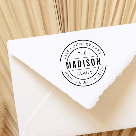 Erstellen Sie Ihre eigene Familienname-Rücksendead Permastempel