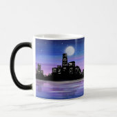 Erstellen Sie Ihre eigene Stadt am Abend des Wasse Verwandlungstasse (Links)