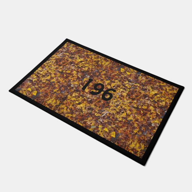 Erstellen Sie Ihre eigene Türmatte mit Nummer (Schrägansicht)