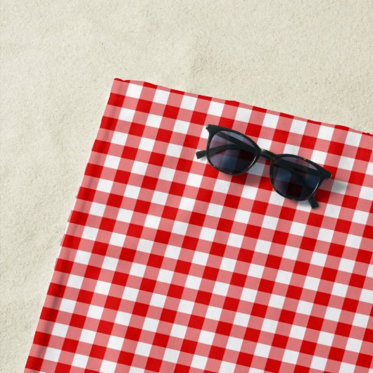 Erstellen Sie Ihren eigenen Gingham Strandtuch (Beispiel)