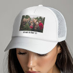 Erstellen Sie Ihren eigenen Single Foto Gallery mi Truckerkappe<br><div class="desc">Fügen Sie Ihre Lieblings-Selfie oder Portrait eines Freundes. Verwenden Sie ein Foto,  um ein einzigartiges und persönliches Geschenk zu kreieren. Wenn Sie die Bilder anpassen müssen,  klicken Sie auf das Werkzeug anpassen,  um Änderungen vorzunehmen.</div>