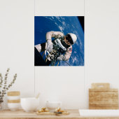 Erster American Spacewalk (Gemini 4) Poster (Küche)