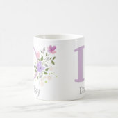 Erster Anfangsbuchstabe Plus Name Daisy mit Blumen Kaffeetasse (Mittel)