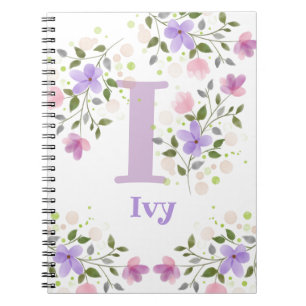 Erster Anfangsbuchstabe Plus Name Efeu mit Blumen Notizblock