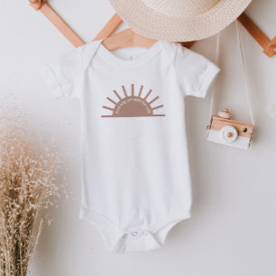 Erster Ausflug zum Baby Bodysuit Sun Terracotta Baby Strampler