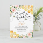 Erster Bienentag Süße zu Biene 1. Geburtstag Einladung (Stehend Vorderseite)