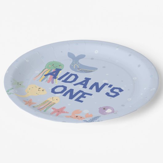 Erster Geburtstag der niedlichen Unterwasserwelt Pappteller (Schrägansicht)