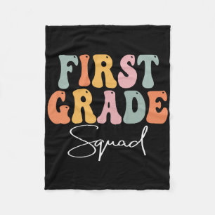 Erster Grade Squad Retro Groovy Vintag erster Tag Fleecedecke