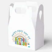 Erster Kindergarten für Jungen und Mädchen Geschenkschachtel (Geöffnet)