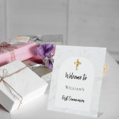 Erster Marmorbogen der Kommune Sockelschild