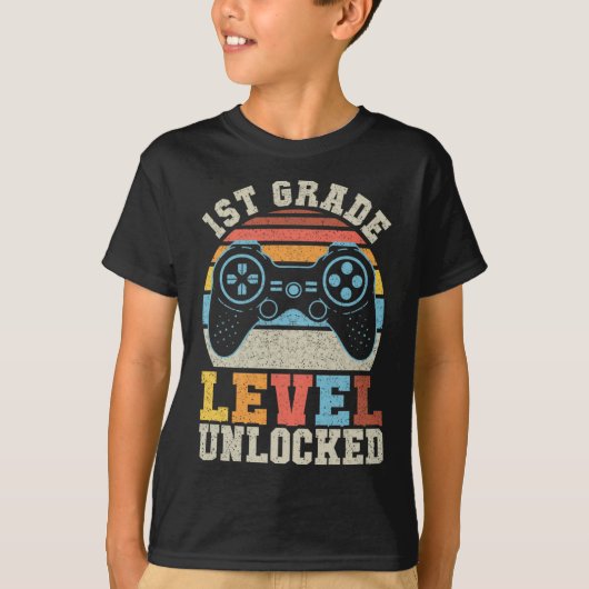 Erster Schultag des ungesperrten Gamers T-Shirt (Vorderseite)