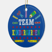 Erster Schultag Kindergartenlehrer und Keramik Ornament (Links)