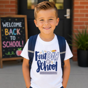 Erster Schultag Outfit für Jungen zum Zurück zur T-Shirt