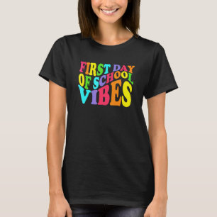 Erster Schultag Stimmung Zurück zur Schule Lehrer T-Shirt