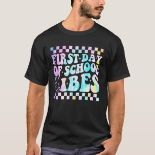 Erster Schultag Stimmung Zurück zur Schule Lehrer  T-Shirt