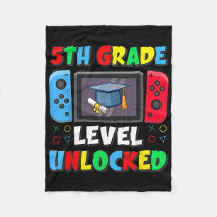 Erster Tag der 5. Klasse freigeschaltet Zurück zur Fleecedecke