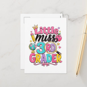Erster Tag der dritten kleinen Miss 3. Klasse Feiertagspostkarte