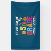Erster Tag des 5. Banner (Vertikal)