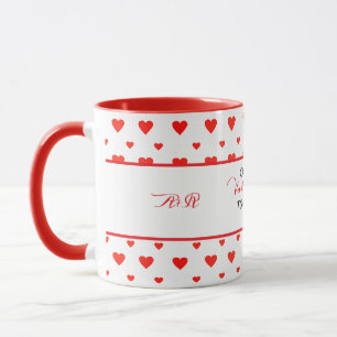 Erster Valentinstag zusammen Rotes Herz Monogramm Tasse