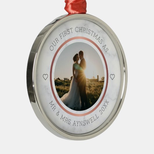 Erster Weihnachtsmann & Foto Elegant Marmor Ornament Aus Metall (Rechts)