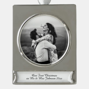 Erster Weihnachtsmann & Frau Verheiratete Coupé Banner-Ornament Silber