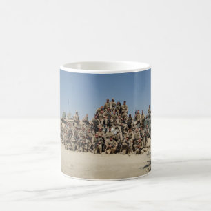 Erster Zug Kaffeetasse
