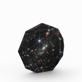 Erstes Deep Field of Universe von James webb Fotoblock (Links)