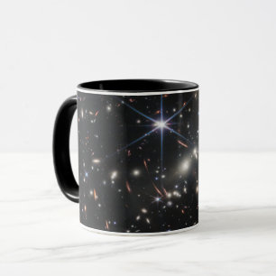 Erstes Deep Field of Universe von James webb Tasse