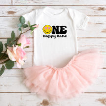 Erstes Geburtstags-T-Shirt für ein glückliches Bab
