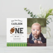 Erstes Jahr Fußball Boy Erster Geburtstag Foto Einladung (Stehend Vorderseite)