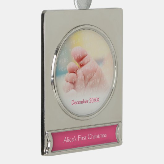 Erstes Mädchen des Babys des Weihnachten| Banner-Ornament Silber (Rechts)