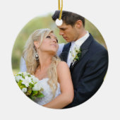 Erstes Monogramm des Paares Weihnachtsder Keramik Ornament (Vorne)