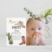 Erstes Rodeo Cowboy Western Foto 1. Geburtstag Einladung (Stehend Vorderseite)