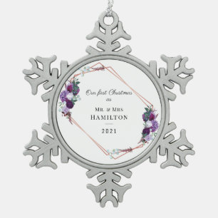 Erstes Weihnachten als Herr Frau Purple Floral Schneeflocken Zinn-Ornament