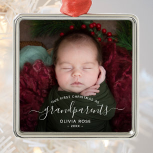 Erstes Weihnachten der Großeltern Foto mit weißer Ornament Aus Metall